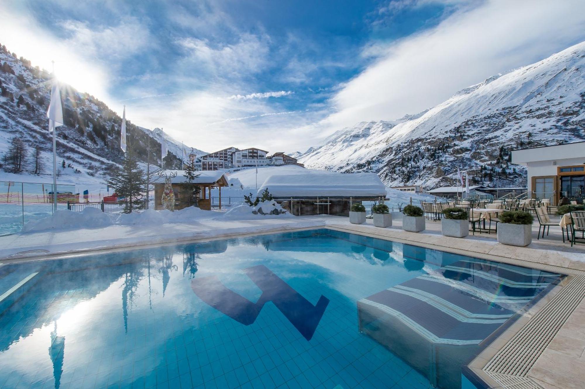 Alpen-Wellness Resort Hochfirst اوبرغورغل المظهر الخارجي الصورة